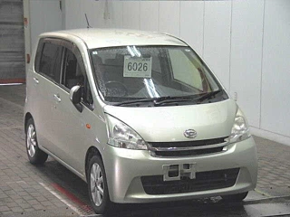 Daihatsu Move 2011