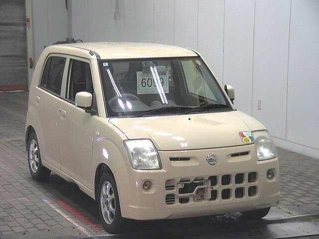 Nissan Pino