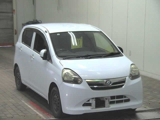 Daihatsu Mira