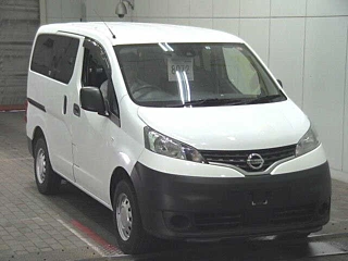 Nissan NV200 2021