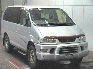 Mitsubishi Delica 2004