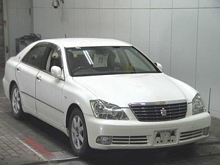 Toyota Crown 2004