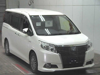 Toyota Esquire 2015