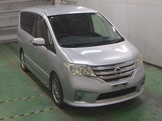 Nissan Serena 2013