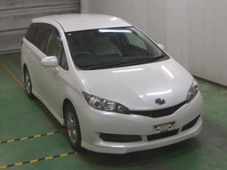 Toyota Wish 2011