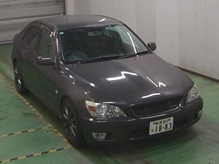 Toyota Altezza 2001