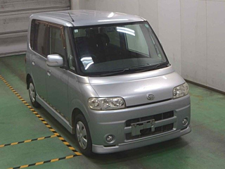 Daihatsu Tanto 2007