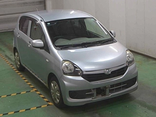 Daihatsu Mira 2017