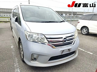 Nissan Serena 2013
