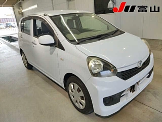 Daihatsu Mira 2015