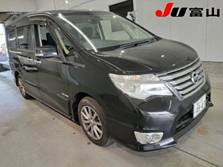 Nissan Serena 2015