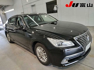 Toyota Crown 2013
