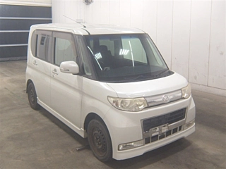 Daihatsu Tanto 2010