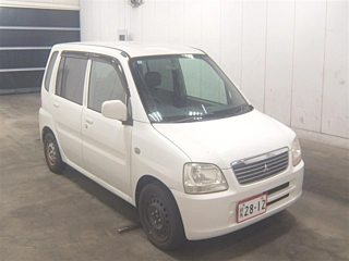 Mitsubishi Toppo 2001