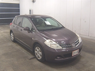 Nissan Tiida 2008