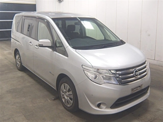 Nissan Serena 2015