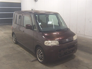Daihatsu Tanto 2005