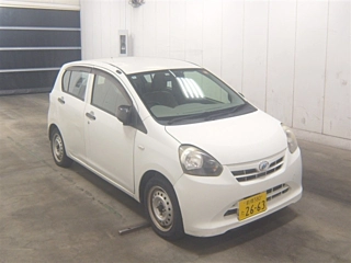 Daihatsu Mira 2012