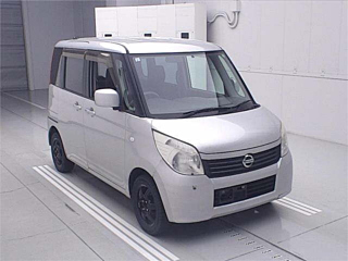 Nissan Roox 2013
