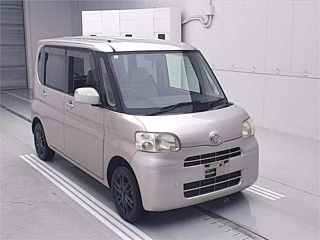 Daihatsu Tanto 2009