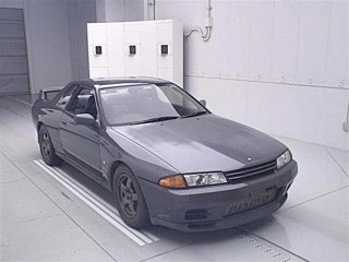 Nissan Skyline 1990