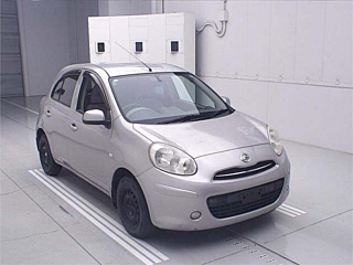 Nissan March 2010