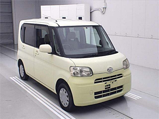 Daihatsu Tanto 2009