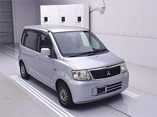Mitsubishi EK 2005