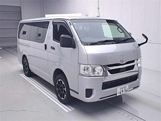 Toyota Hiace 2020