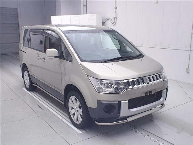 Mitsubishi Delica
