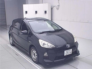 Toyota Aqua 2013