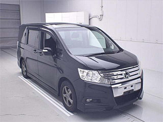 Honda Step-wgn 2010