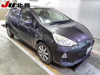 Toyota Aqua 2013