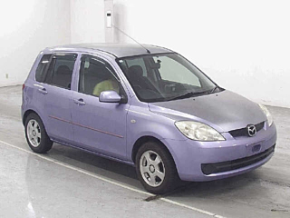 Mazda Demio 2005