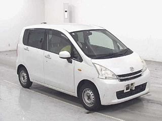 Daihatsu Move 2011
