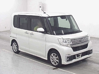 Daihatsu Tanto 2019