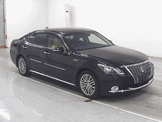 Toyota Crown 2018