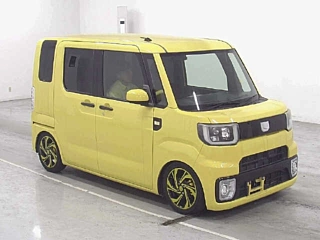Daihatsu Wake 2014