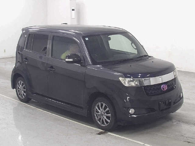 Toyota bB