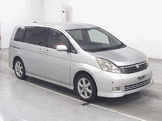 Toyota Isis 2005
