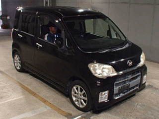 Daihatsu Tanto 2011