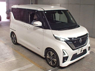 Nissan Roox 2021