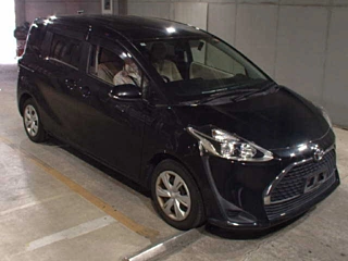 Toyota Sienta 2018