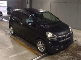 Toyota Pixis 2014