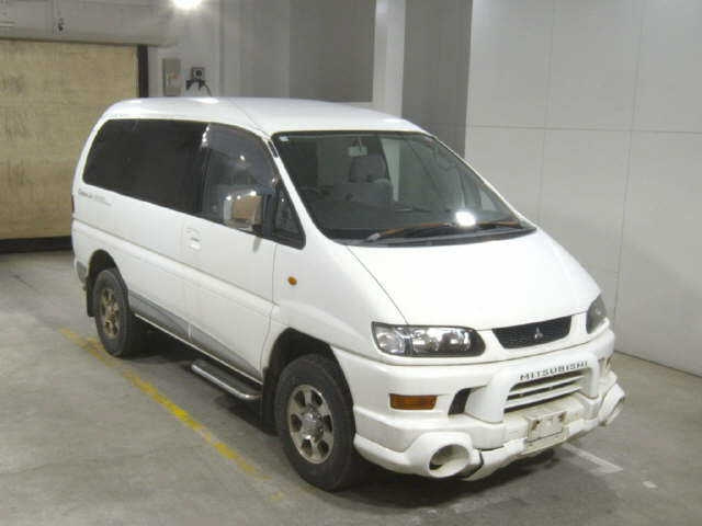 Mitsubishi Delica