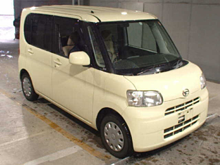 Daihatsu Tanto 2008