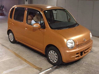 Daihatsu Move 2004