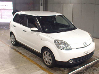 Mazda Verisa 2005