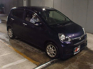 Daihatsu Mira 2013