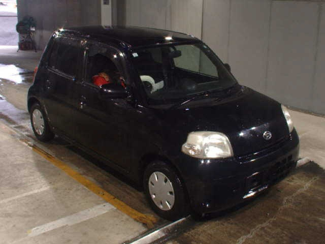 Daihatsu Esse
